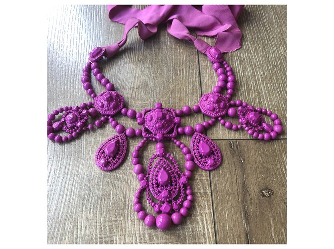 Nuova collana Lanvin For H&M Fuschia - vista 2