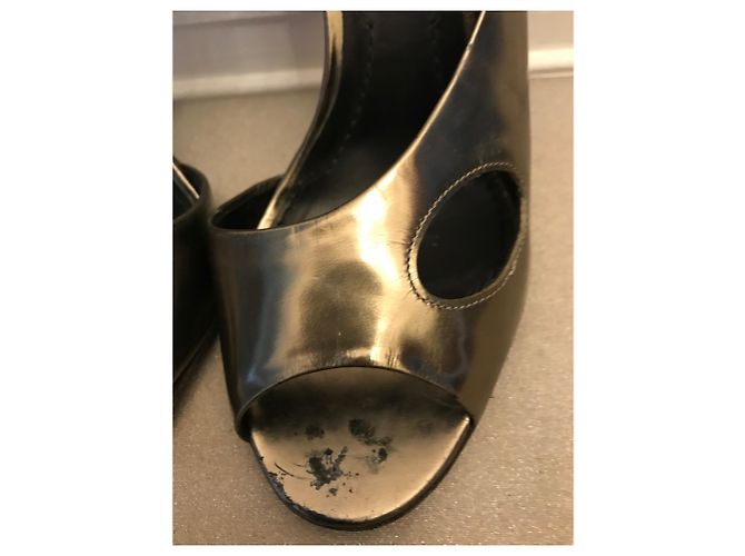 Zapatos de tacón Givenchy de cuero bronce punta abierta - vista 10