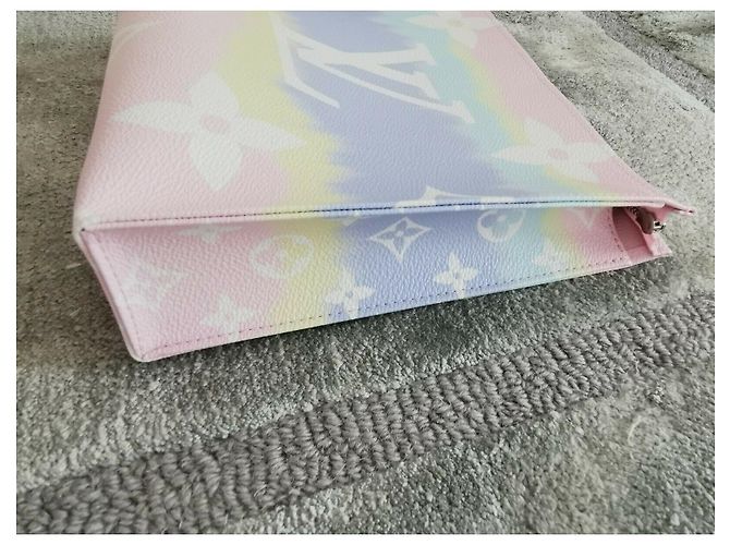 Louis Vuitton Escale Neceser 26cm Rosa - vista 6