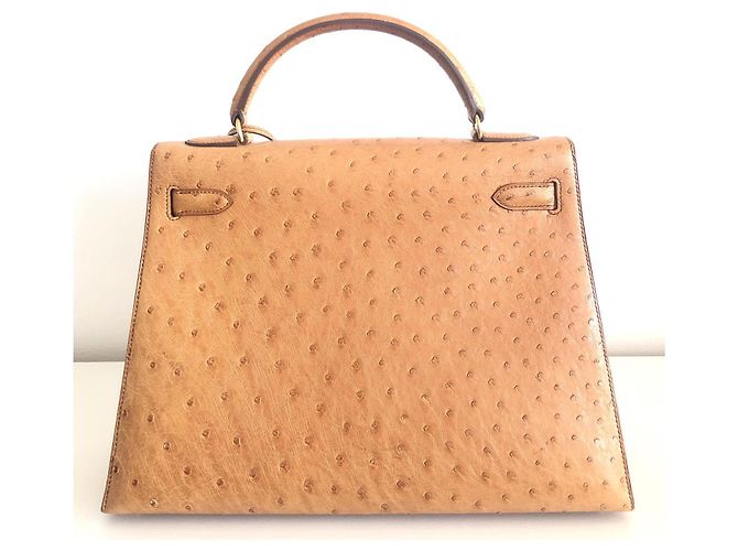 Hermès hermes kelly 32 in oro struzzo Marrone chiaro - vista 3