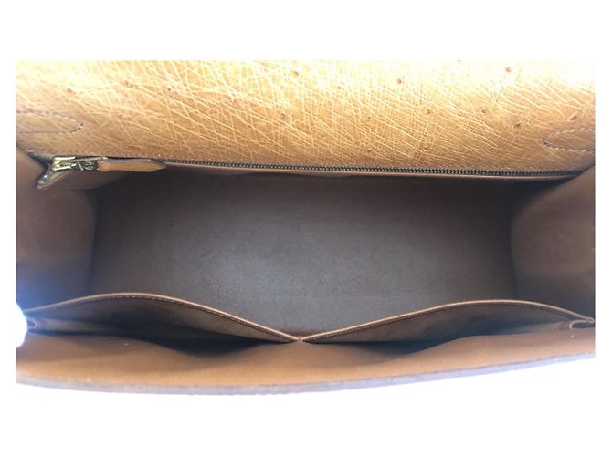Hermès hermes kelly 32 in oro struzzo Marrone chiaro - vista 9