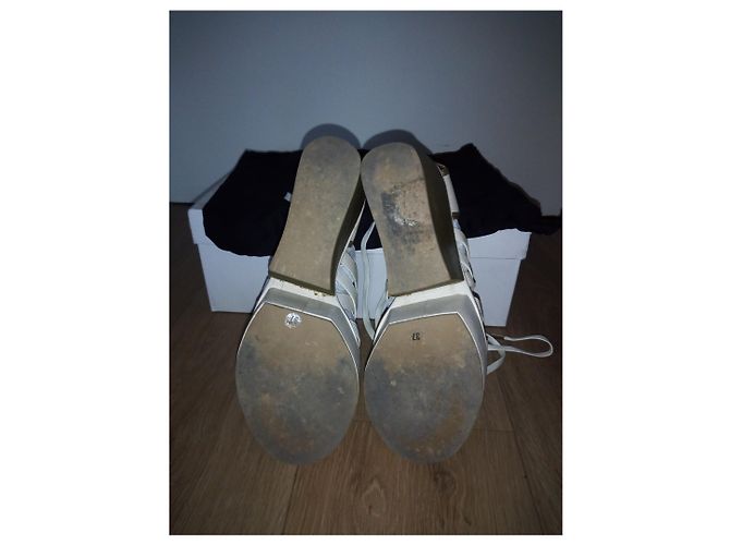 Sandali con zeppa Dolce & Gabbana in pelle eggshell Bianco sporco - vista 3