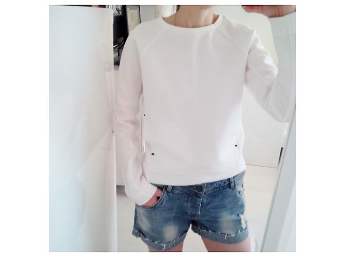 Uniqlo Tops - vista 7