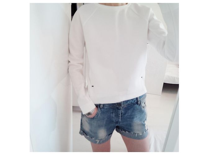 Uniqlo Tops - vista 8