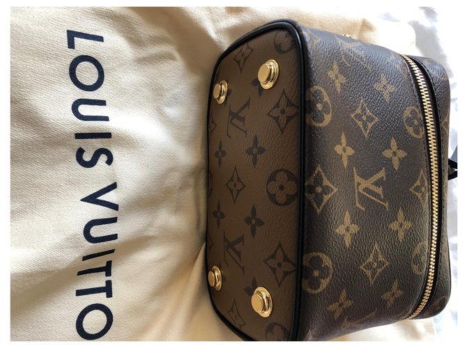 Louis Vuitton LV Vanity PM Marrone - vista 7