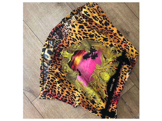 Versace for H&M new silk skirt with label Leopard print - view 13