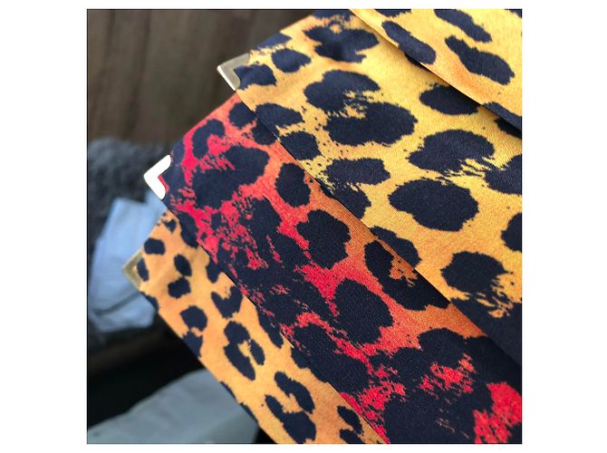 Versace for H&M new silk skirt with label Leopard print - view 16