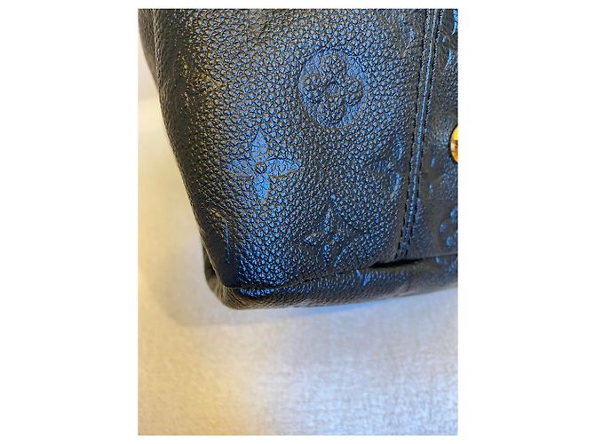 Louis Vuitton Artsy MM Monogram Empreinte Lather Nero - vista 10