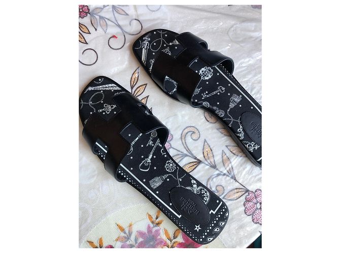 Sandali Hermès Oran in pelle nera misura 41 Nero - vista 3