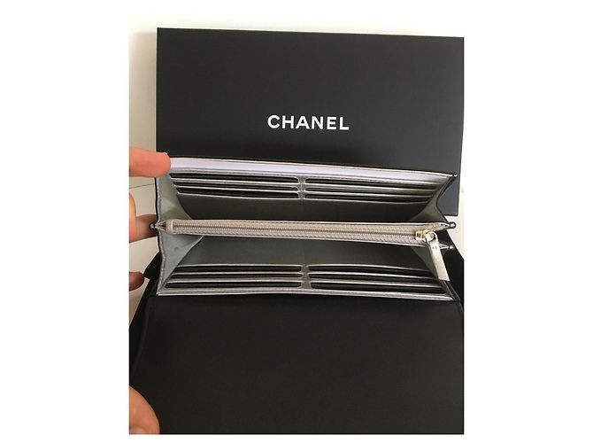 Trendy CC Chanel Large wallet with snap button Black Silvery - view 5