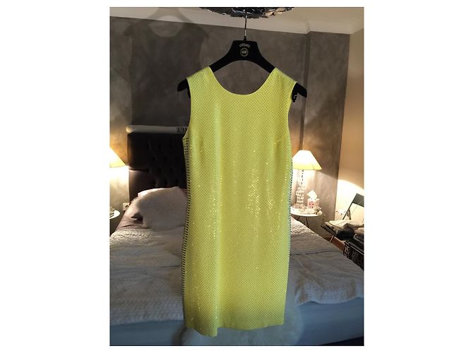 Neuer Versace for H&M Cocktail  mini Kleid mit der Etikette Gelb - Ansicht 6