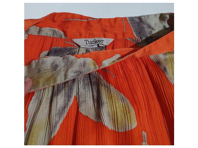 Autre Marque Camicetta Tucker in seta floreale arancione plissé Multicolore - vista 4