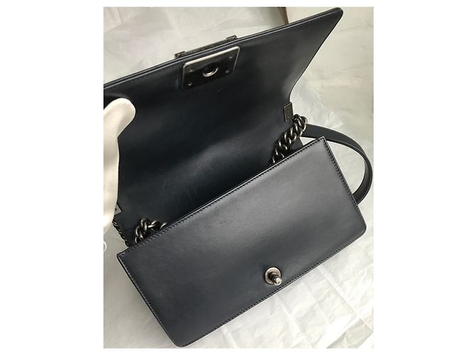 Chanel Borsa con patta Boy media w / card Blu navy Blu scuro - vista 16