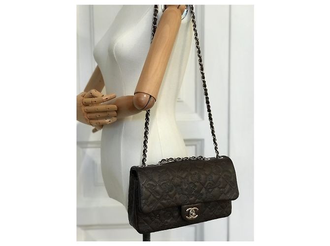 Chanel Collector's Medium Flap Bag Braun Dunkelbraun - Ansicht 29