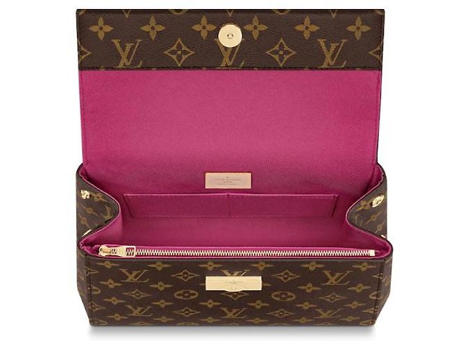 Borsa Louis Vuitton CLUNY BB Rosa in Vernice - vista 4