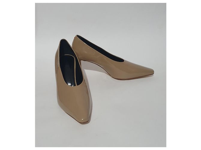 Décolleté Aeyde in vernice beige - vista 3