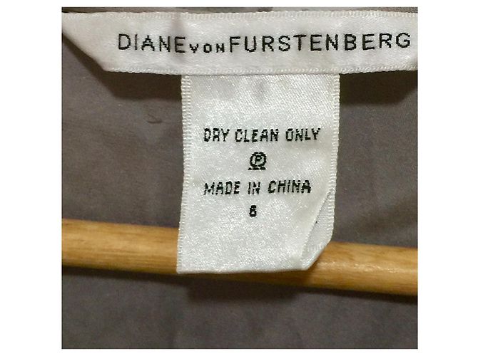 Diane Von Furstenberg Vestido de seda con efecto cruzado de DvF Mateo Gris - vista 7