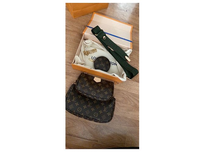 Louis Vuitton Multipochette Cachi - vista 5