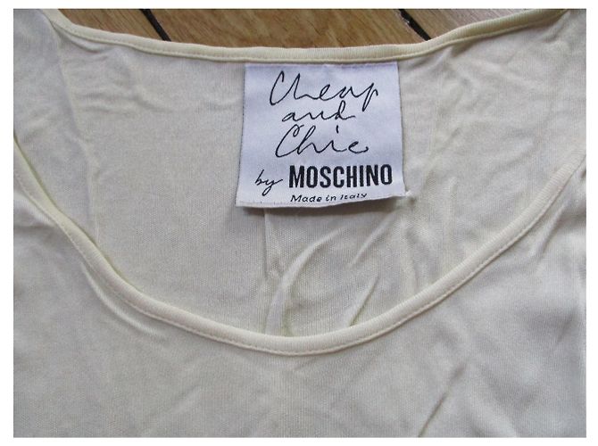 Moschino Cheap And Chic Camiseta blanquecina, taille 40. Blanco roto - vista 2