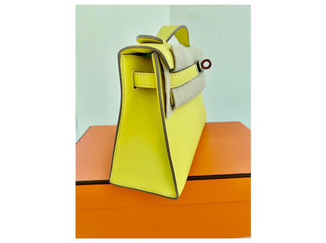 Hermès Kelly Clutch hellgelb - Ansicht 3