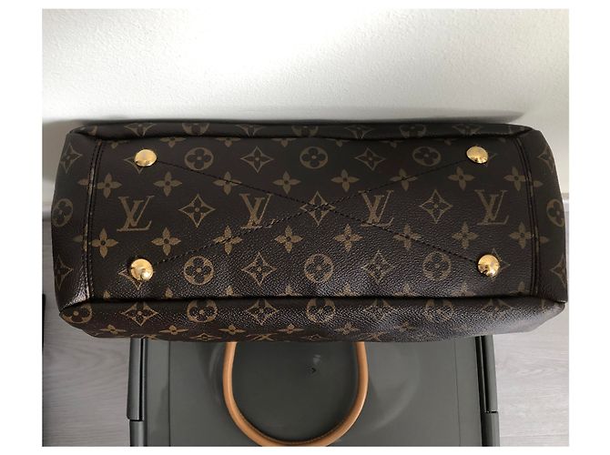 Louis Vuitton Borsa Pallas Havane Camel Marrone - vista 5
