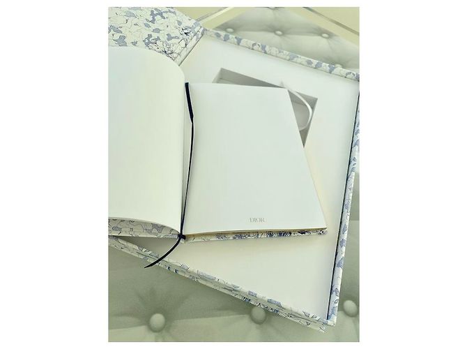 CARNET D'ECRITURE DIOR - vue 5