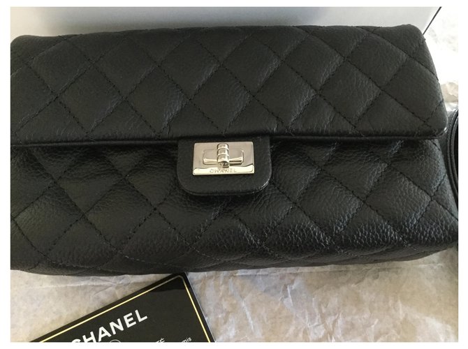 2.55 Chanel uniforme  2,55 Marsupio caviale nero - vista 2