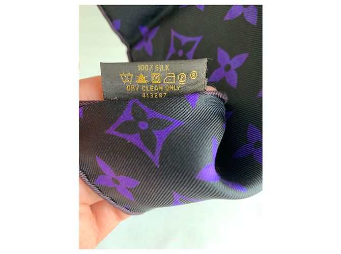 Louis Vuitton Seiden Schals Schwarz Lila - Ansicht 3