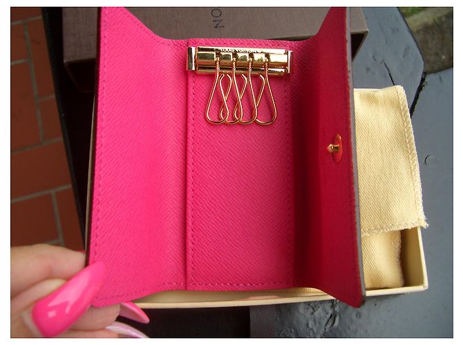 Louis Vuitton black murakami key ring Multiple colors - view 4