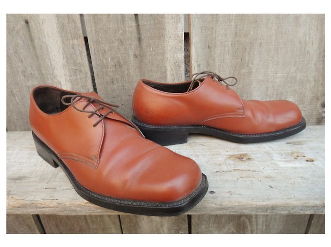 Scarpe Derby Prada in pelle marrone chiaro Taglia 42.5 - vista 4