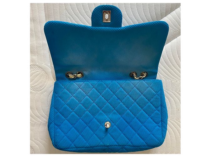 Timeless Forma Chanel Classic Azul - vista 4