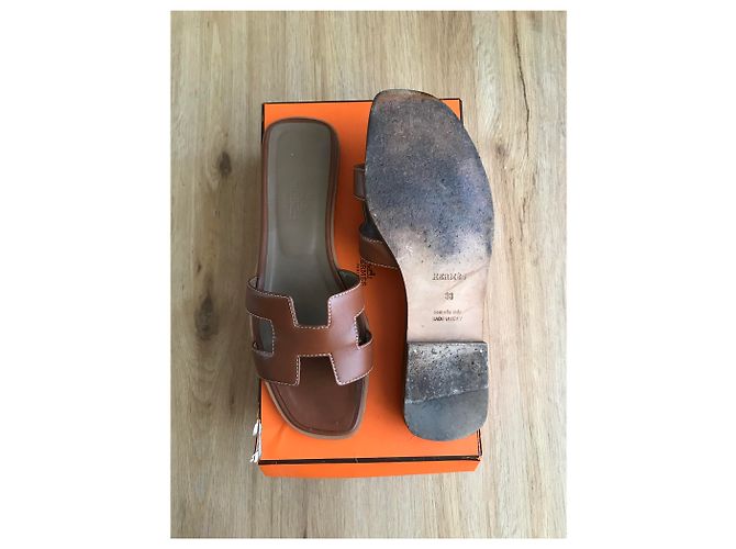 Hermès Oran Sandalen Leder Gold Karamell - Ansicht 4