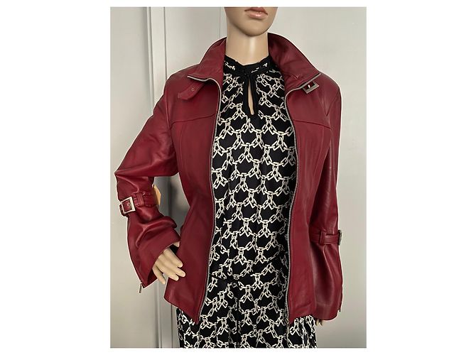 Autre Marque Rote Lederjacke mit ausgestellten Ärmeln - Ansicht 15