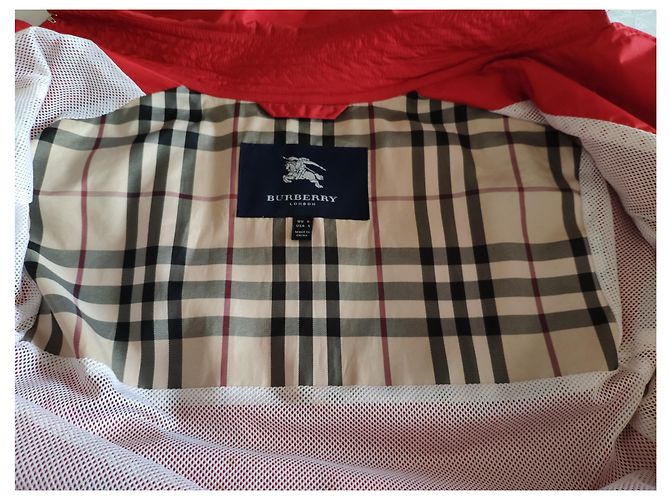 BURBERRY RAINCOAT IM ROTEN POLYESTER - Ansicht 3