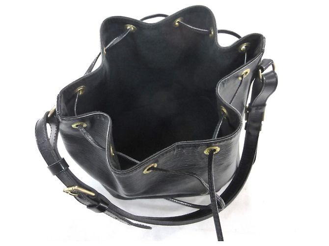 Louis Vuitton NOE PM PELLE NERA PPE Nero - vista 13