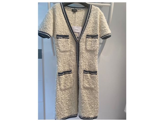 Robe Chanel neuve Beige - Ansicht 12