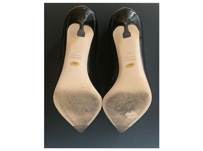 Décolleté Sergio Rossi Godiva in vernice nera Nero - vista 6