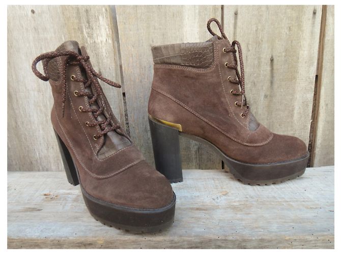 Botas Stuart Weitzman p 40 1/2 Nueva condición Castaño - vista 4