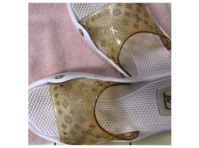 Sandali da spiaggia rosa chiaro di Louis Vuitton D'oro - vista 4
