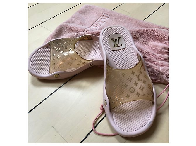 Sandali da spiaggia rosa chiaro di Louis Vuitton D'oro - vista 7