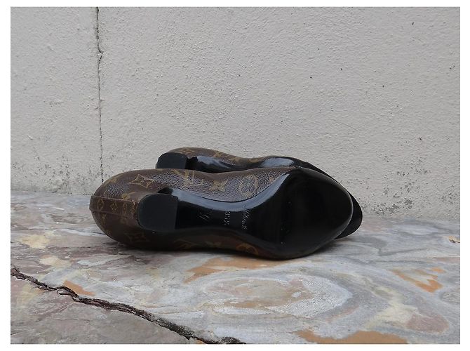 Louis Vuitton Botines Revival 7.5 cm Castaño Negro - vista 13