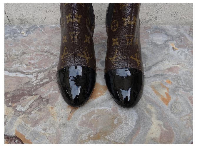 Louis Vuitton Botines Revival 7.5 cm Castaño Negro - vista 4