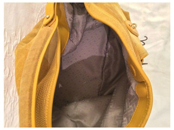 Borsa Cole Haan in camoscio gialla Giallo - vista 6