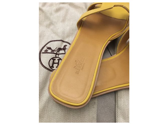 Oran Mule Hermès in pelle gialla taglia 40 Giallo - vista 2