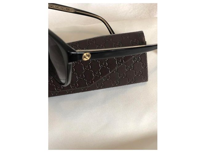 Gucci Black Oval Oversized Sonnenbrille - Ansicht 2