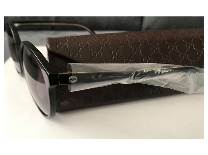 Gucci Black Oval Oversized Sonnenbrille - Ansicht 5