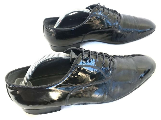 Scarpe stringate Gucci in vernice nera Taglia 43 Nero - vista 3