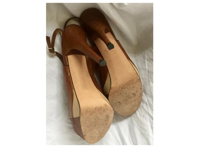 Stuart Weitzman Peeptoe Slingbacks mit Plattform Braun Beige - Ansicht 5