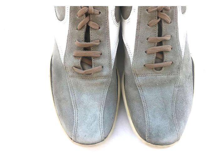 Sneakers Prada in camoscio grigio - vista 2