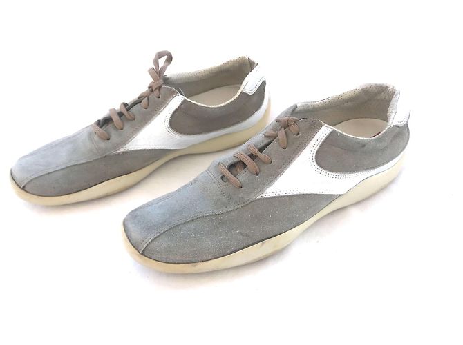 Sneakers Prada in camoscio grigio - vista 4